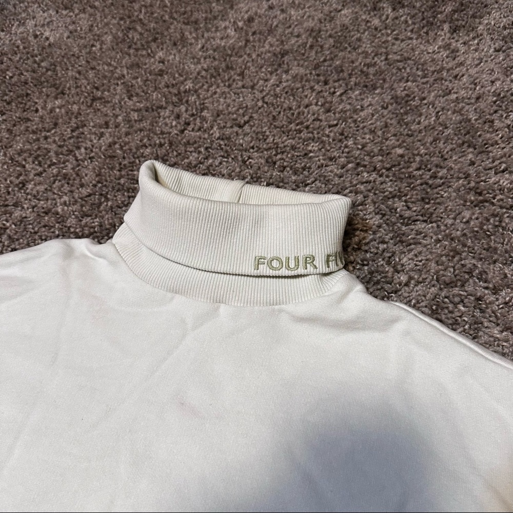 ASOS turtle neck - Picture 2 of 3